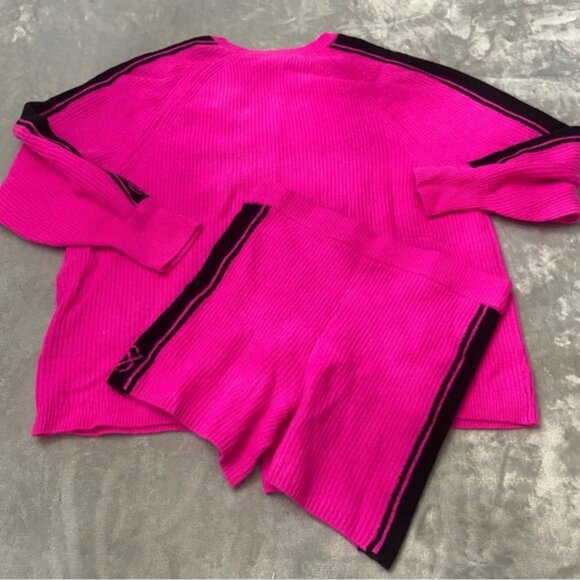 New! Victoria’s Secret 100% cashmere Bali orchid shorts sweater set 27756 - Picture 7 of 13